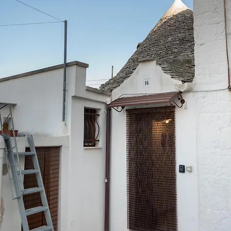 Trullo Wanda Apartamento *